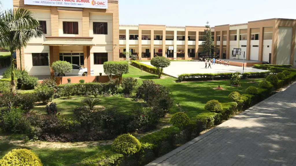 Shri Harkrishan Public School