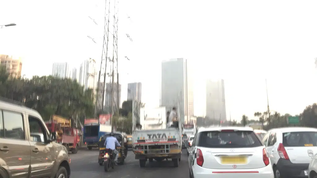 VIDA - Automiles, Malad East
