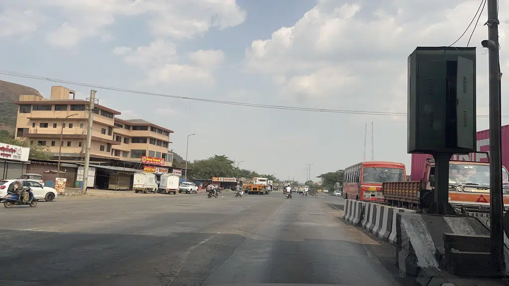 Lonavala Toll Plaza - Old Mumbai - Pune Highway