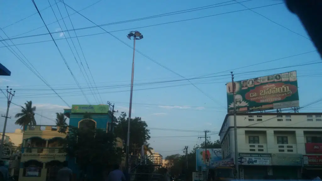 Jampeta Gandhi Bomma Bus Stop