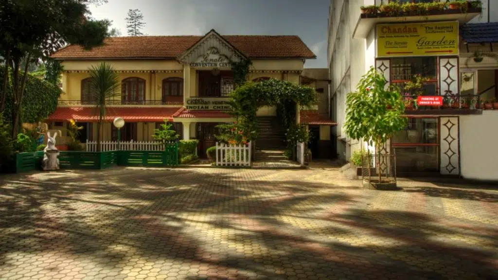 Nahar Manchester Inn