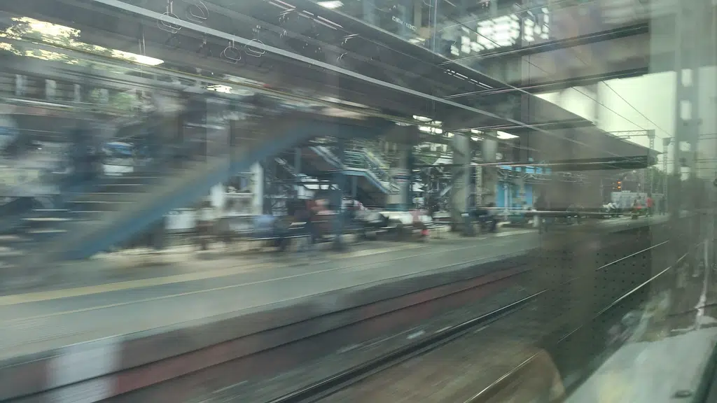 Santacruz West Railway Station