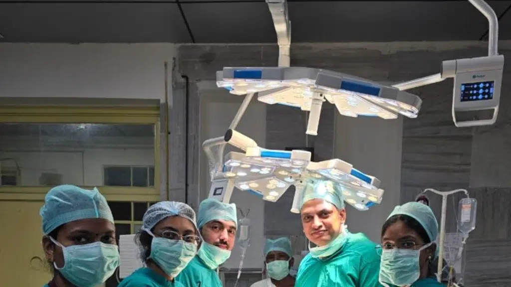 Dr. PANKAJ KUMAR PORWAL - Gastro Surgeon