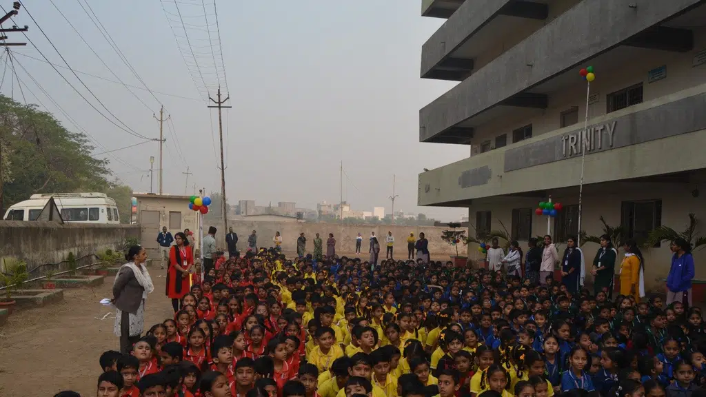 Trinity English School