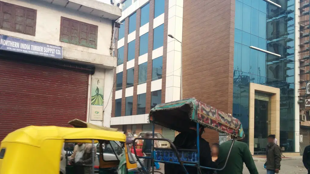 Paankhuri Pure Vegetarian Restaurant