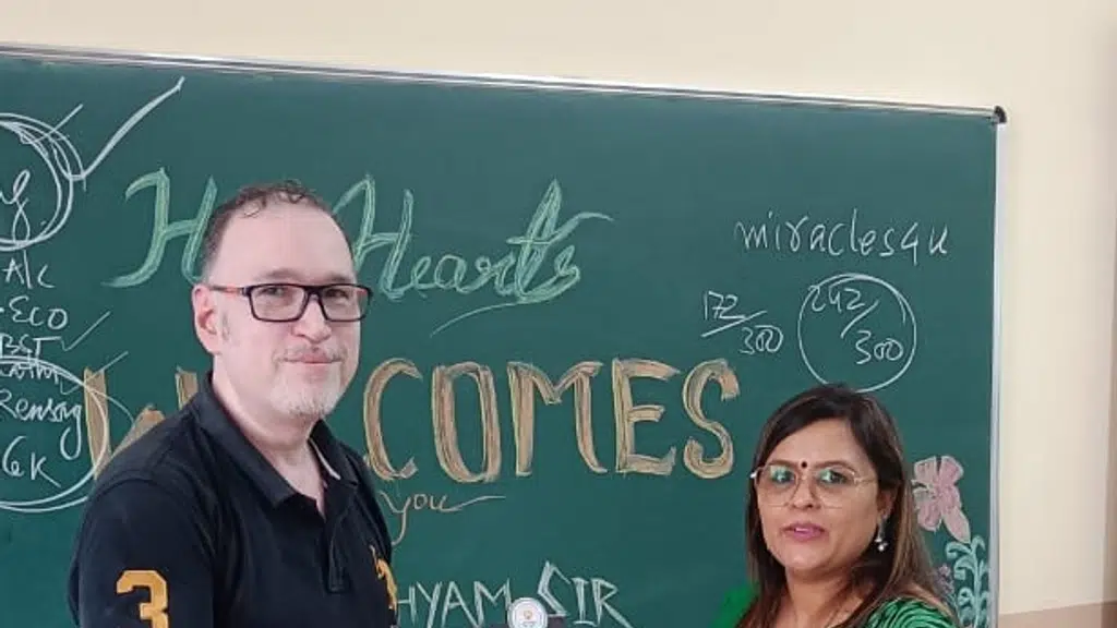 Holy Hearts School, Kabir Nagar, Raipur