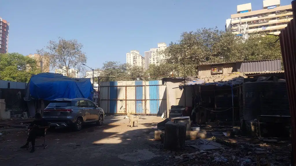 Popin Designer - Goregaon