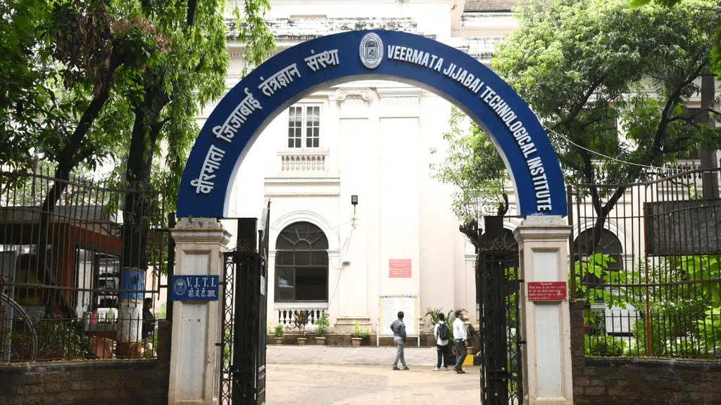 V.J.T.I college