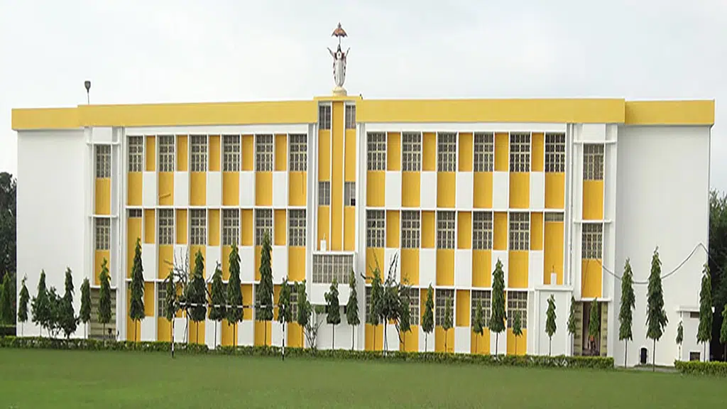 Sacred Heart Degree College