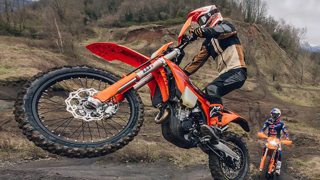 KTM Husqvarna LB Nagar