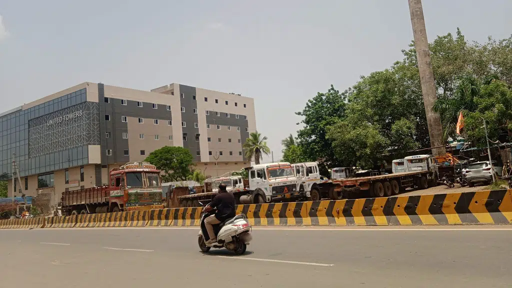 Lakshmi Bhavanni Automobiles