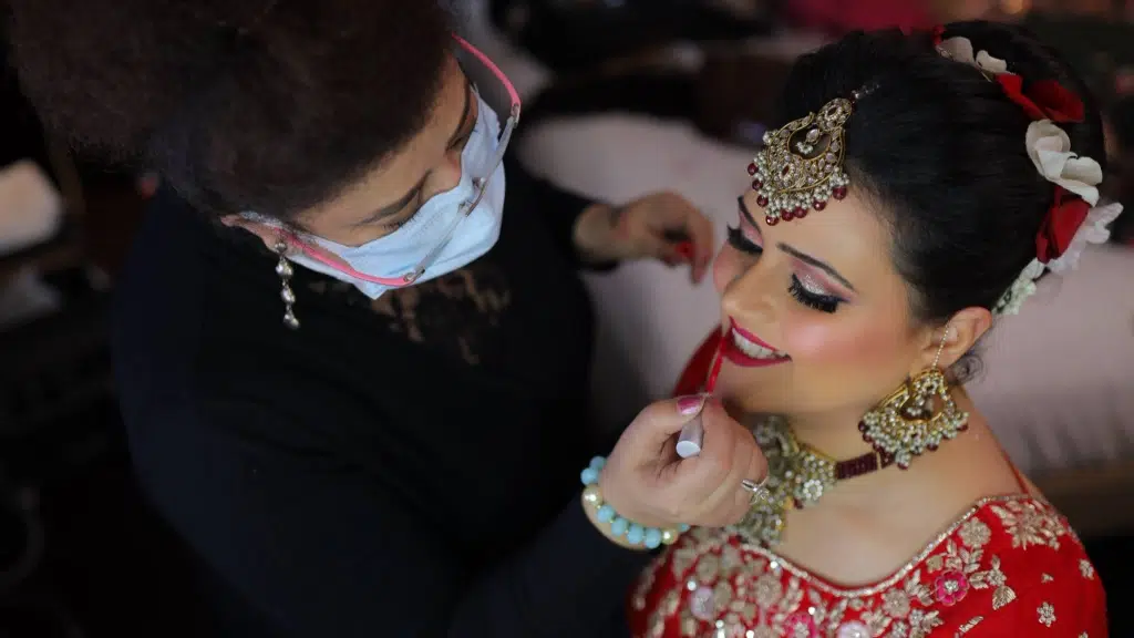 Mouna Lall Makeup and Academy