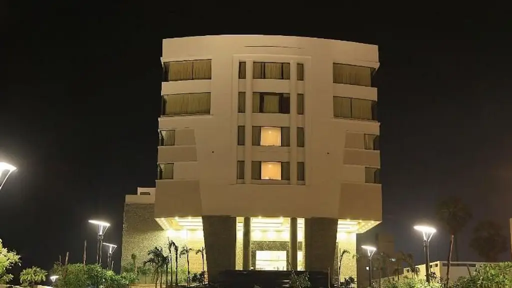 Dhanalakshmi Srinivasan Hotels