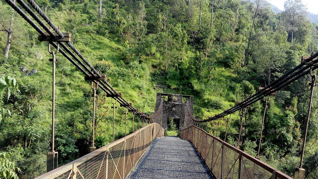 The Silent Valley-Himalayan Organic Farm Stay and River Kalsa