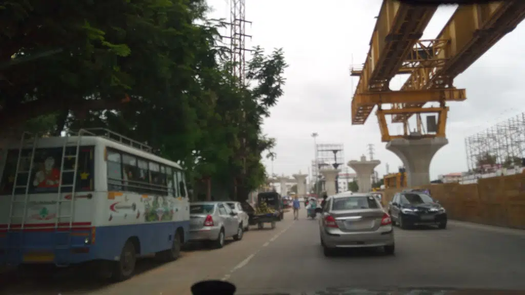 Sri Lakshmi Venkateswara Autoliners