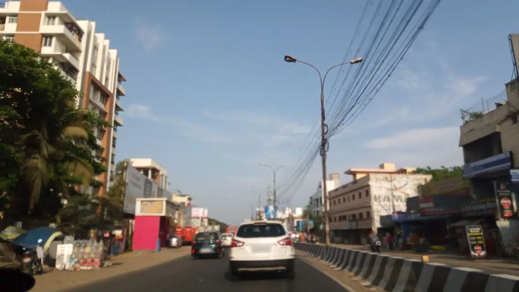 Mahalakshmi Maligai Kadai