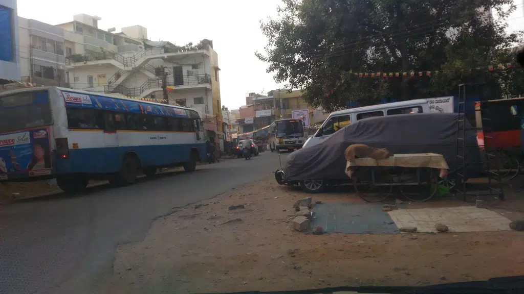 MedPlus Nagashetty Halli Bus Stand