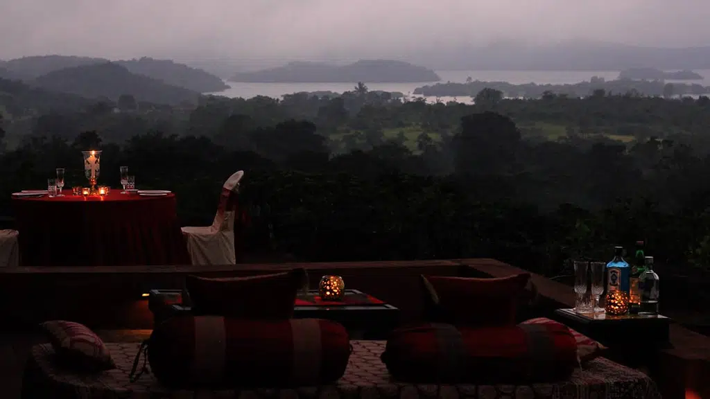 EKANT -  Where solitude finds many expressions.