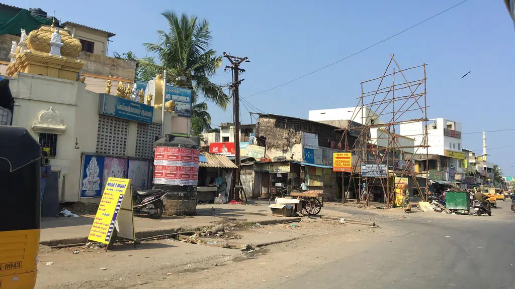 Kumbakonam Manogar Carving Works