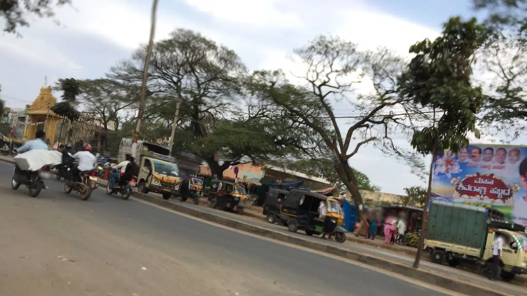 Moorthi Mess