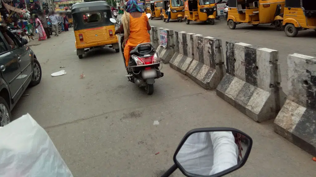 Sangeetha Gadgets - Khammam (Old Bus stand)