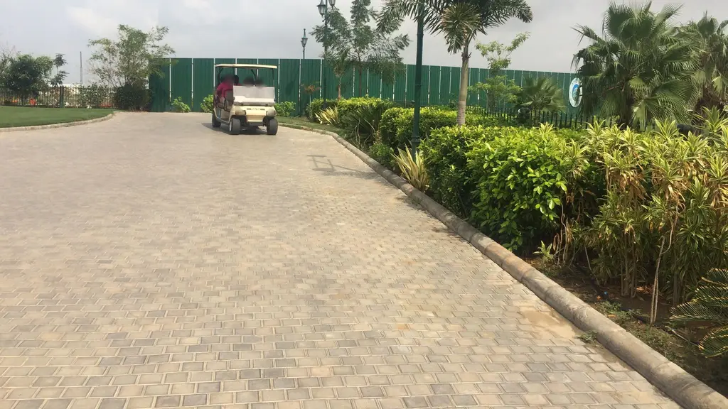 Kalhaar Blues & Greens Golf Club