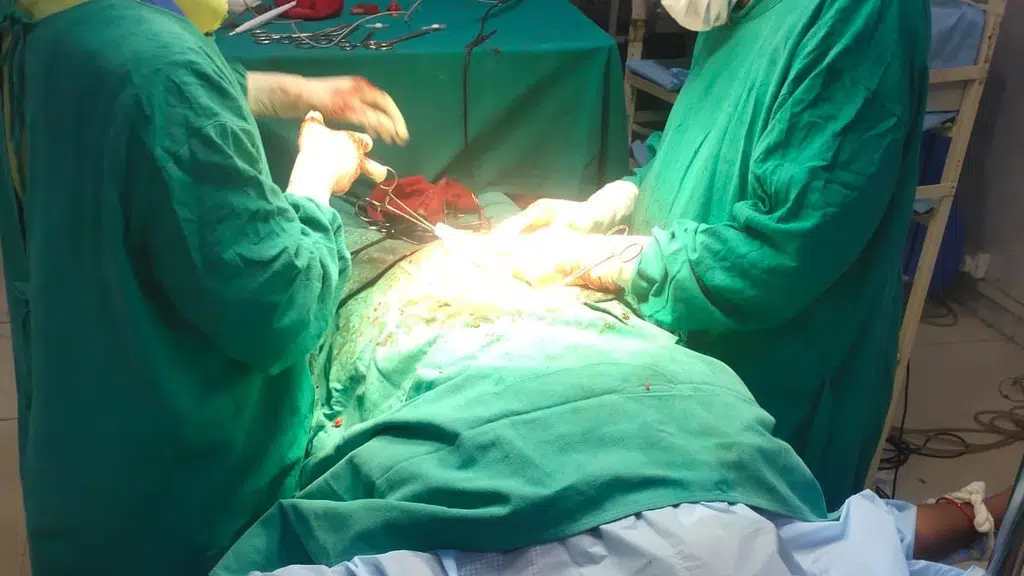 Jp Hospital Dr Pramod Agrahari And Dr Rupam Agrahari