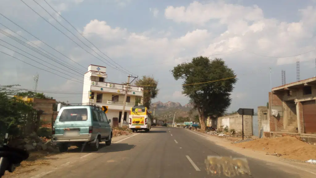 Ash-Shams School