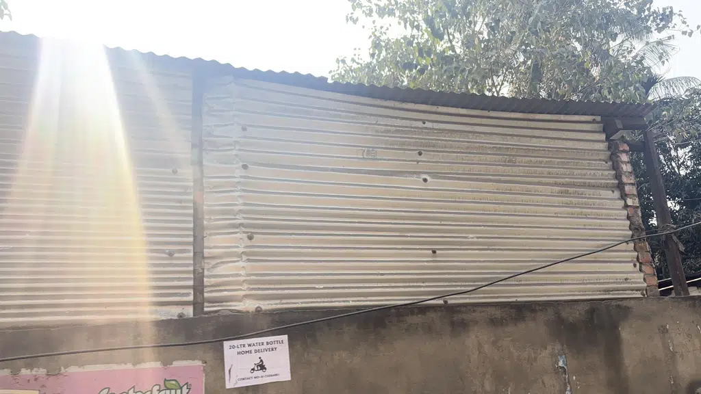 Dakshin Sarania LP School