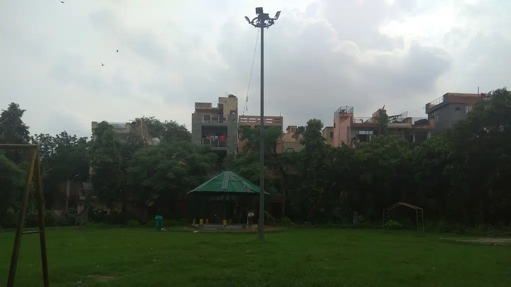 Park-11 Block Nehru Nagar