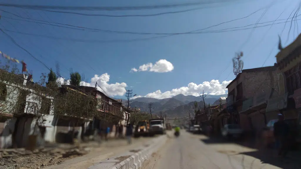 Khangri Hotel