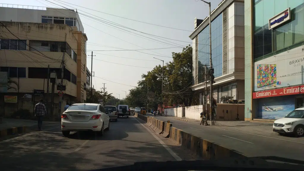 Hotal Hitech Inn
