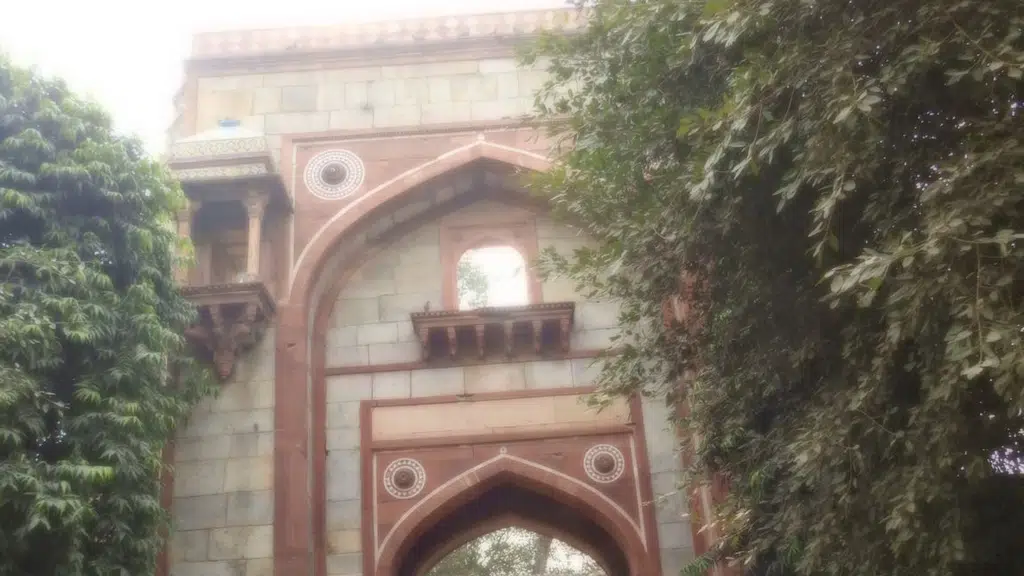 Afsarwala Tomb and Mosque