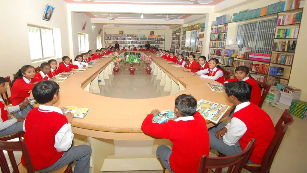 DEO Memorial Public School