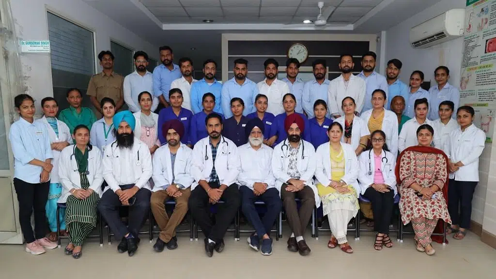Pro Deepak Care Hospital Bathinda