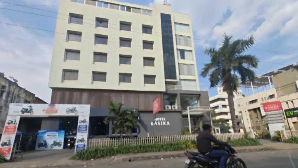 Apoorva Hospital