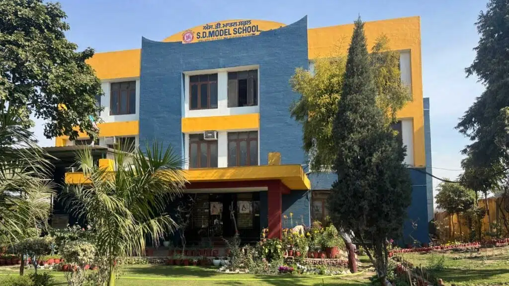 SD Model School