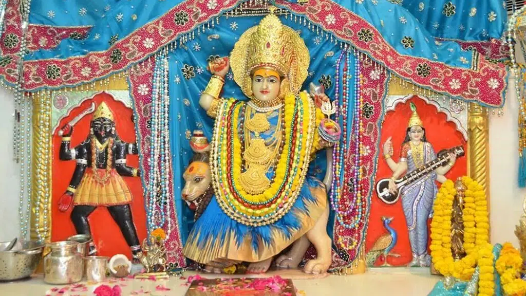 Jhandewala Mandir