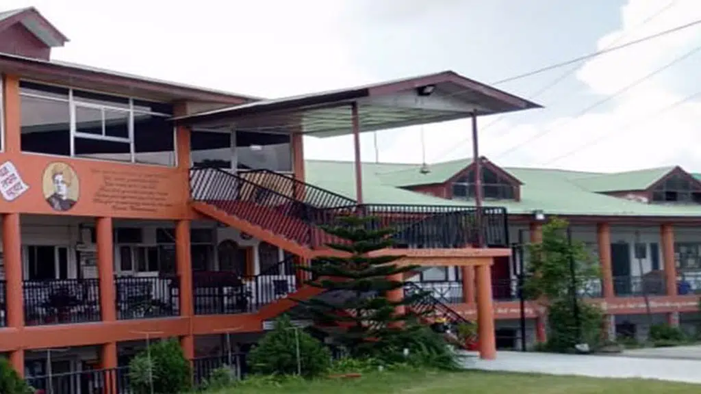 Viveka Foundations Residential cum Day Boarding Sr.Sec School CBSE School