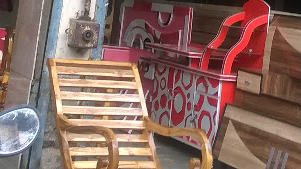 Gulwan Furniture