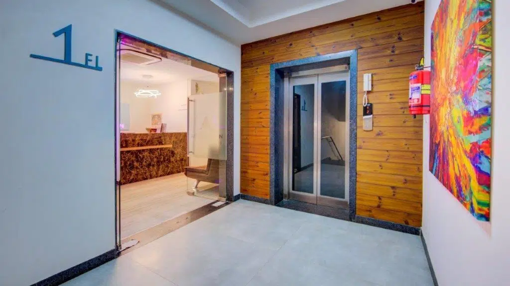 Arunaa Inn Hotel and Banquets