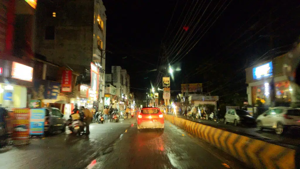 Jai Guru Hotel