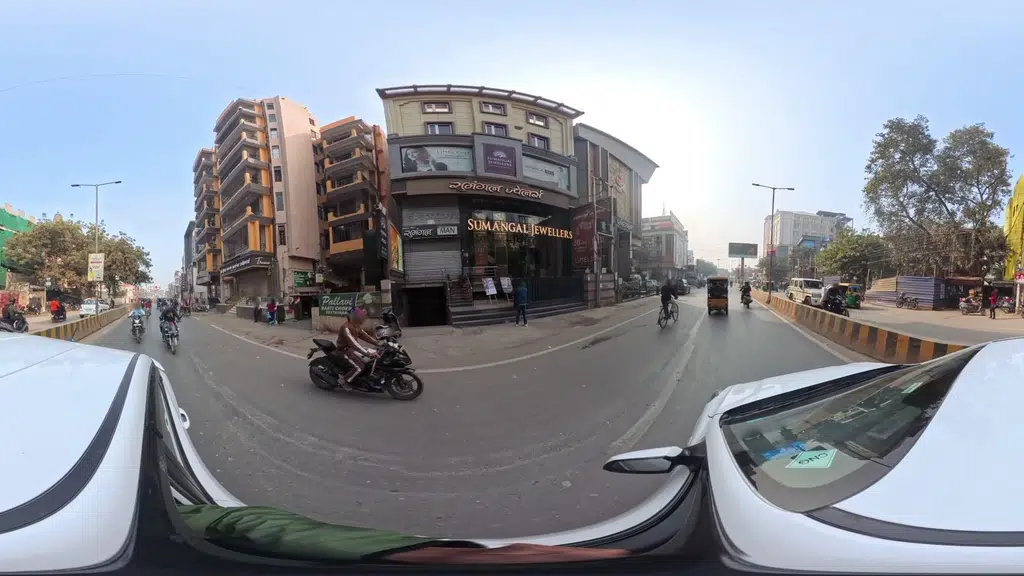 TVS - Banaras Auto Traders
