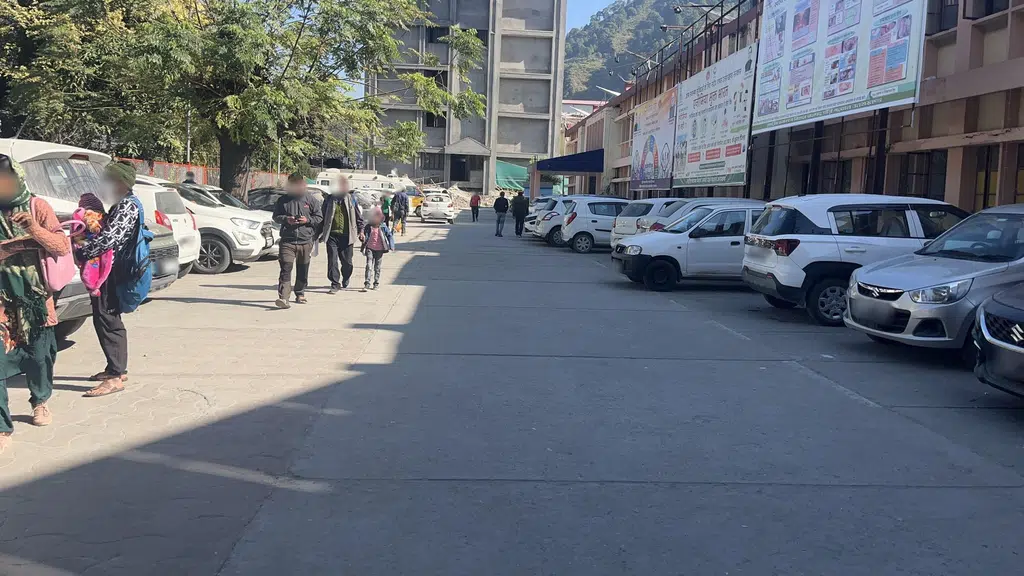 Hemwati Nandan Bahuguna Base Hospital