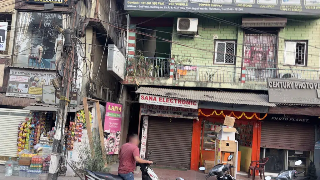Hyderabadi Biryani House
