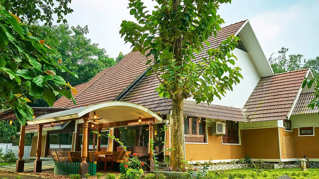 Parathuvayalil Satmaya Ayurveda Retreat