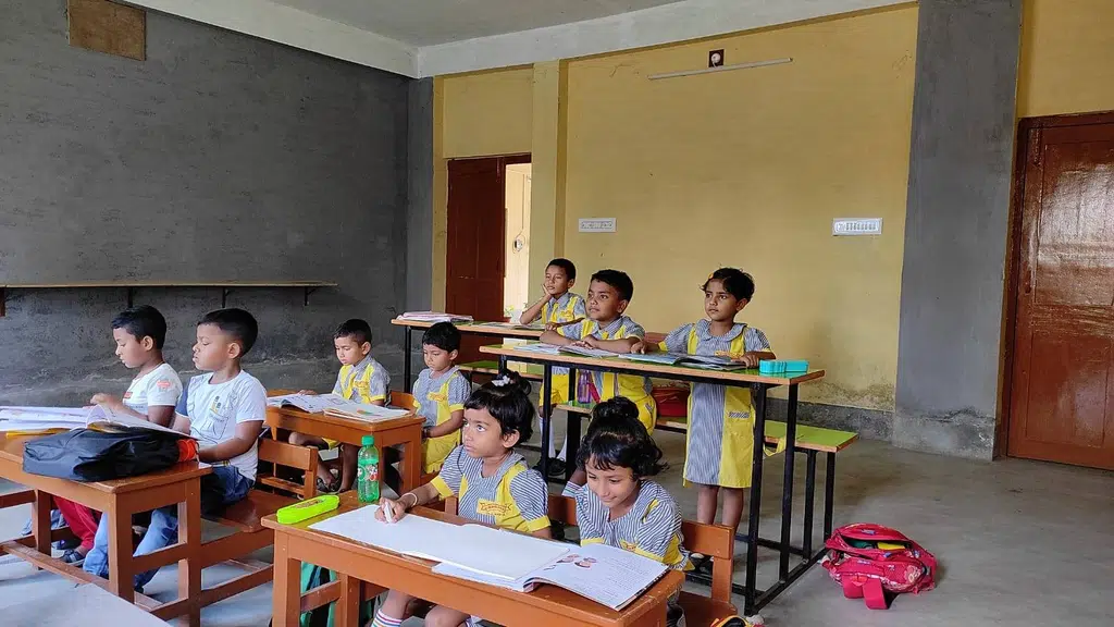 SS Memorial School