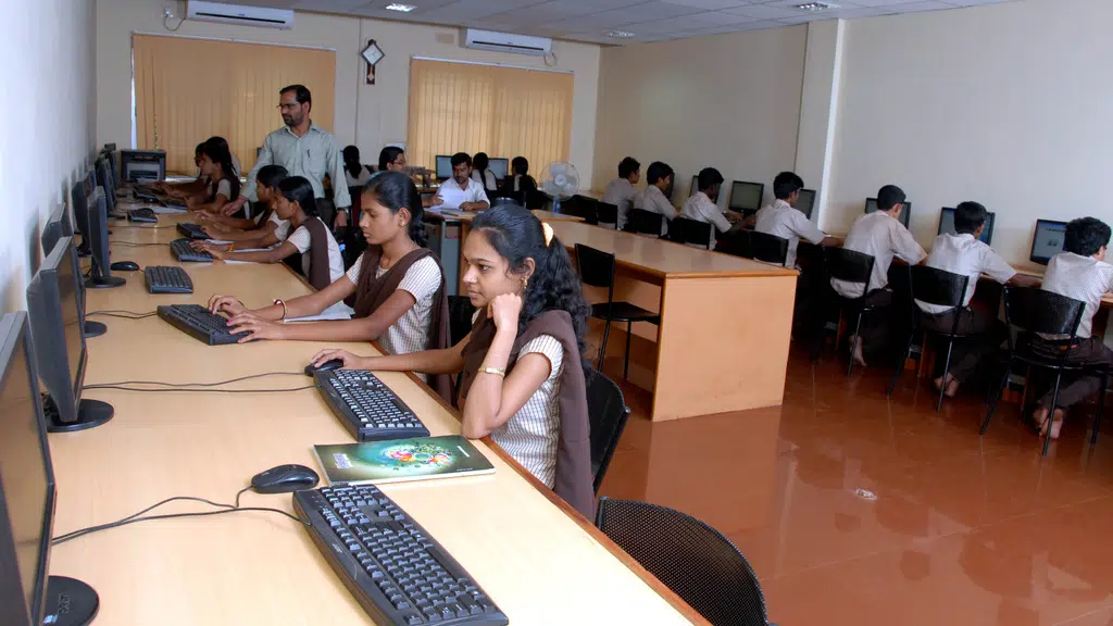 Sandur Polytechnic