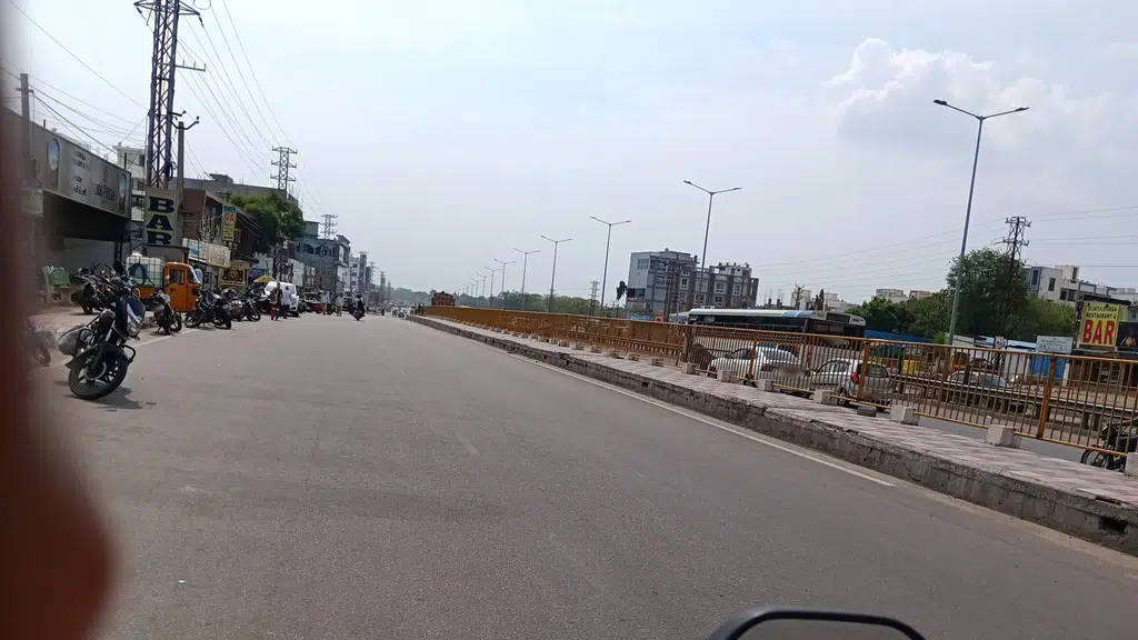 Lecturers Colony Bus Stop