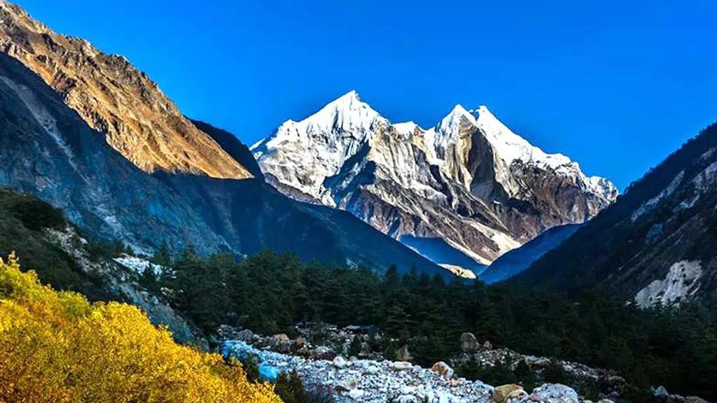 Travel Himalayas with Mahakal Holidays